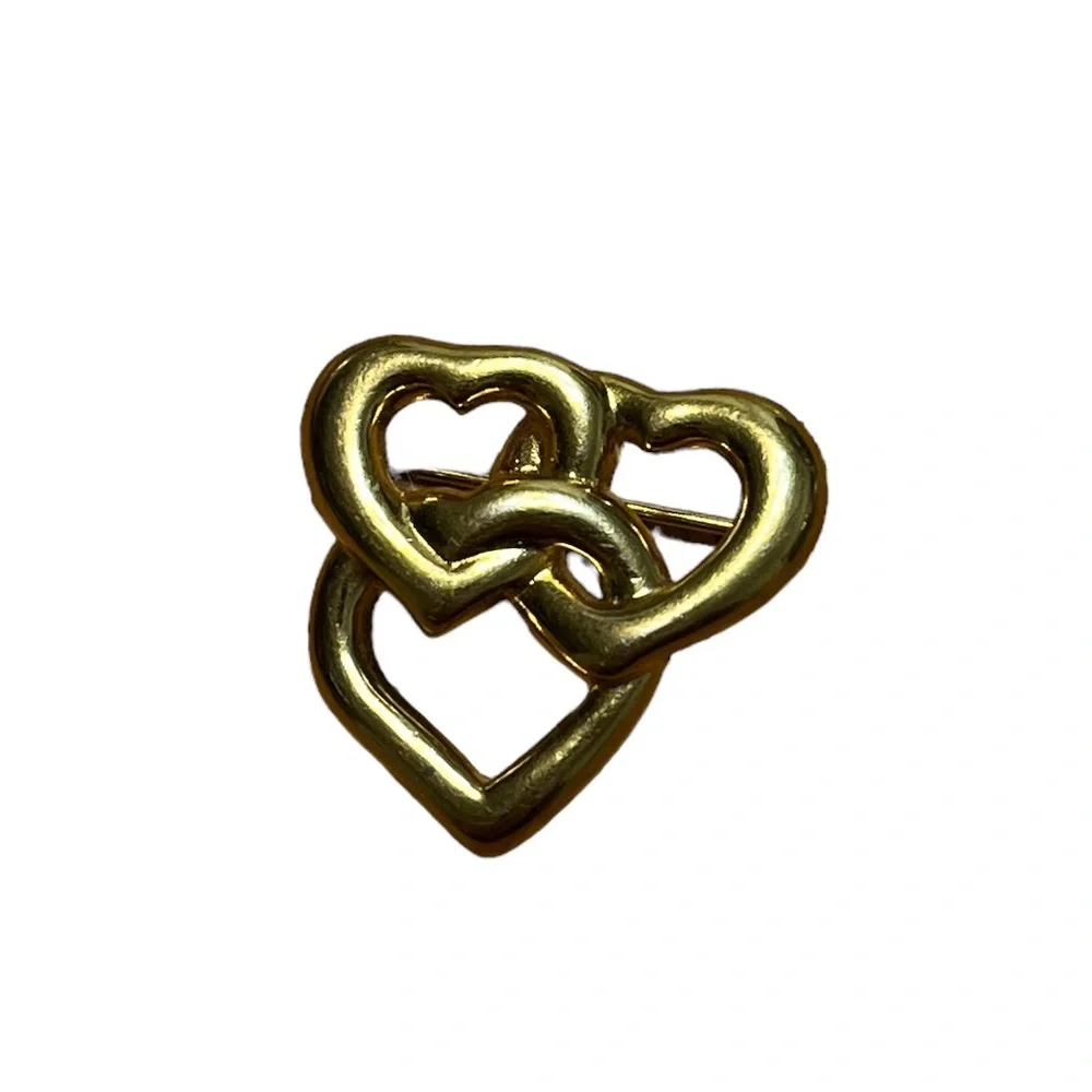 ✨ 3/$15 ✨ Gold Tone Monet Three Heart Brooch